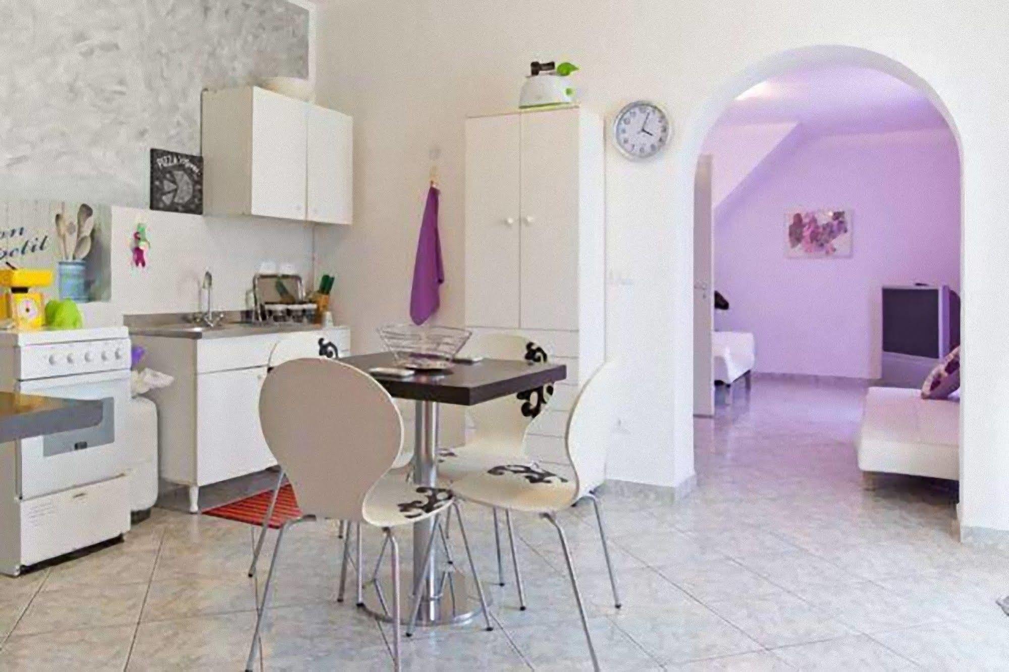 Palermo Centro Zoe Acomodação com café da manhã Exterior foto